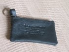 011136  / 25 Schlüsseltasche Messing-RV, Leder, + Blindprägung